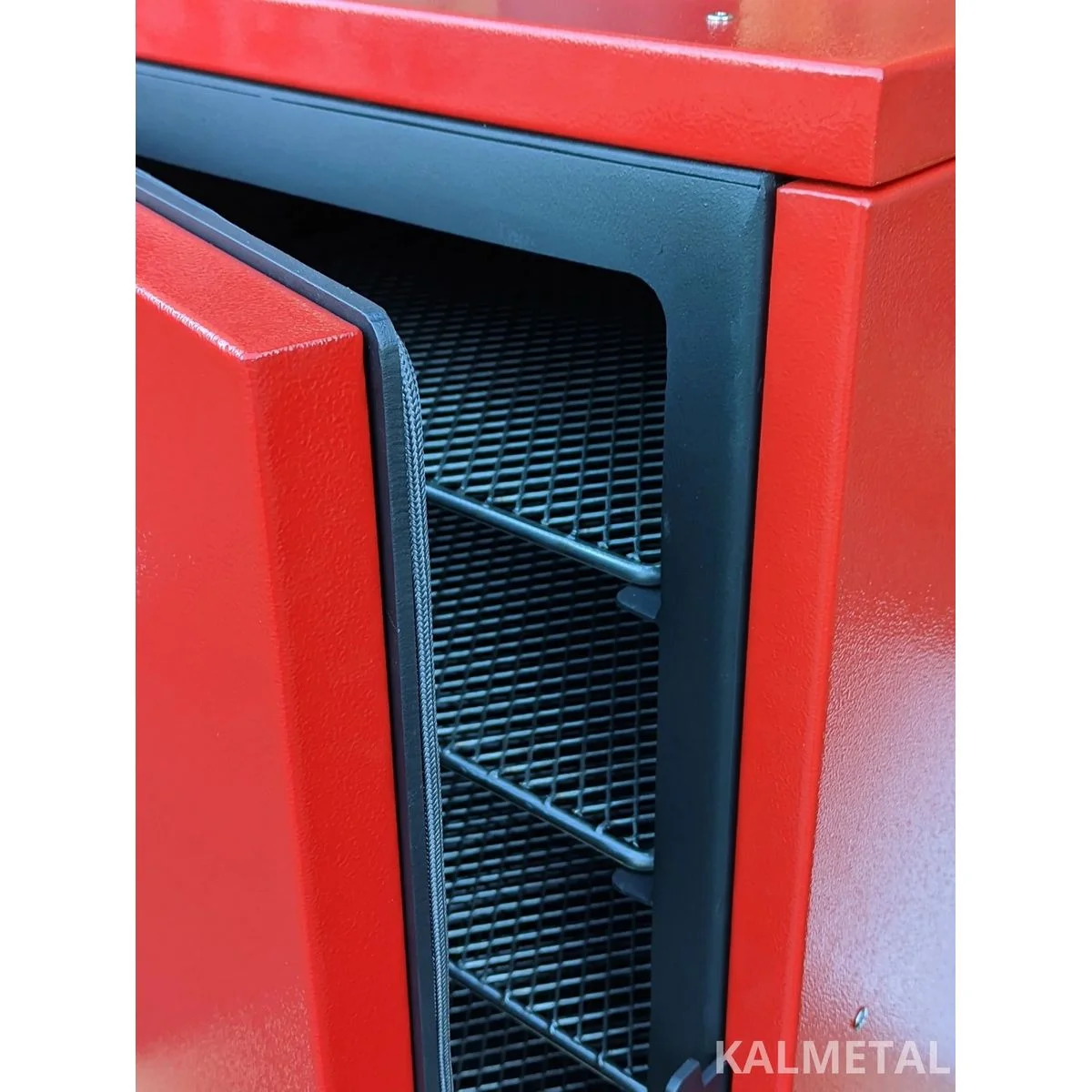Soojustatud suitsukapp 135 L mahutavusega – pilt 10