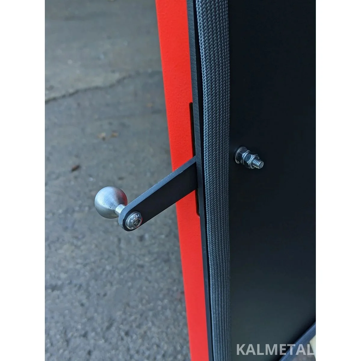 Soojustatud suitsukapp 135 L mahutavusega – pilt 11