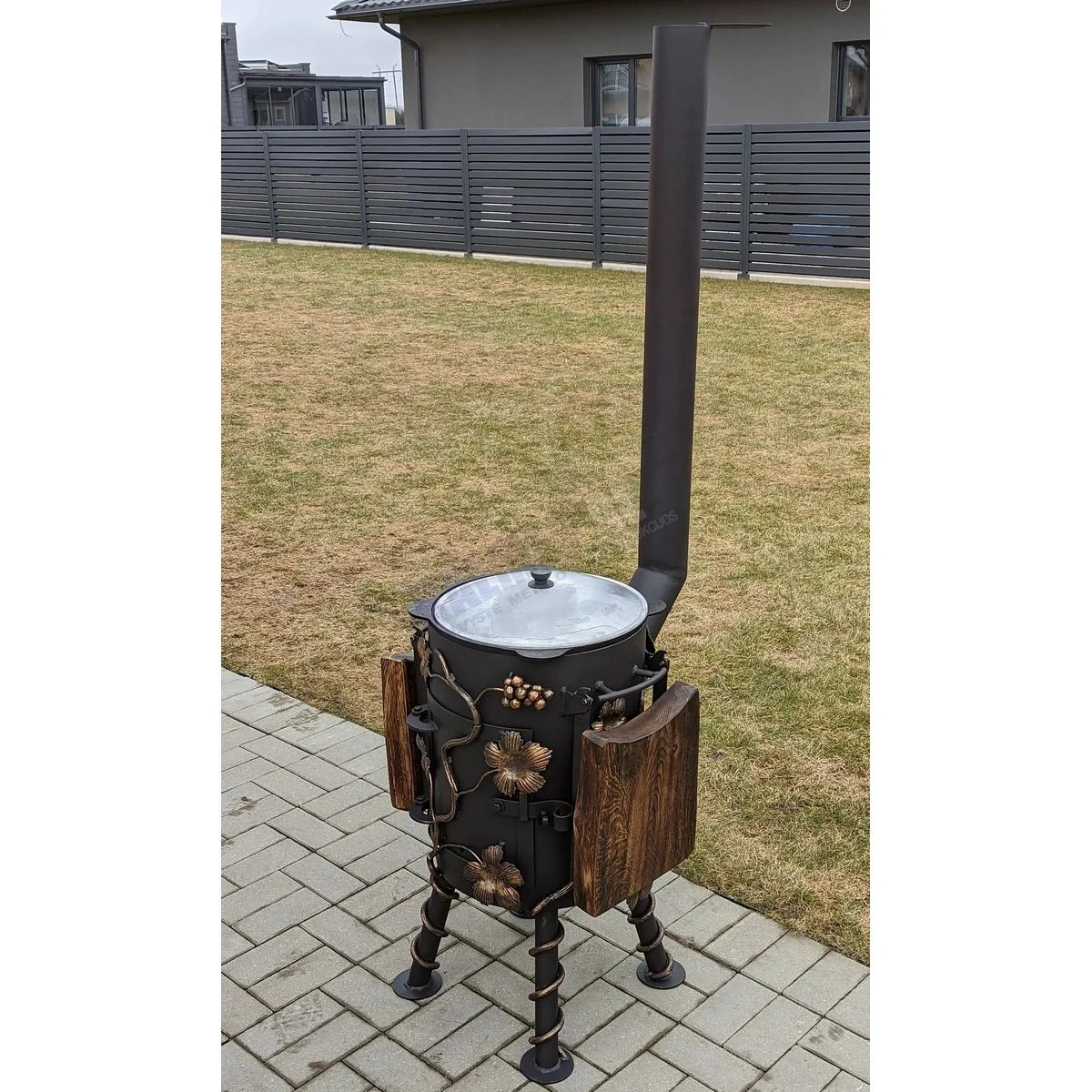 Sepistatud katlakazanipliit „Viinamari“ (6,3 mm paksus 12 l potile) – pilt 4