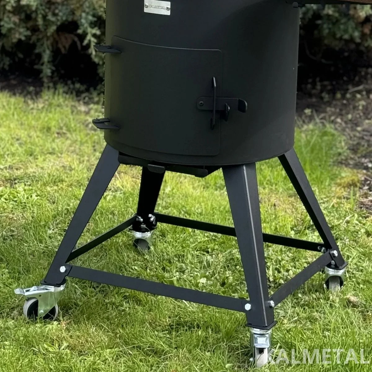 PREMIUM 8L kuni 22L 3MM pliit korstnaga, riiulitega, ratastega – pilt 9
