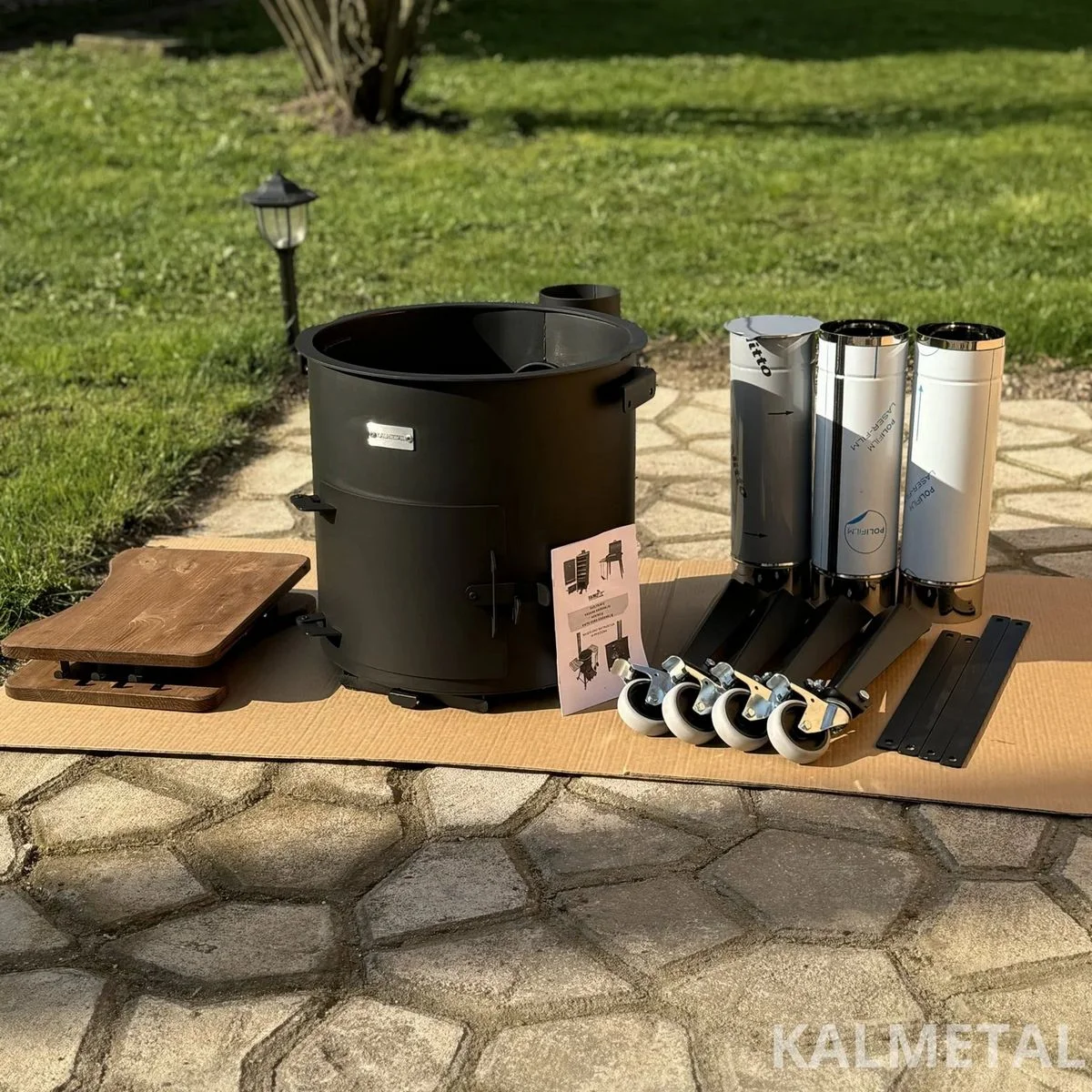 PREMIUM 8L kuni 22L 3MM pliit korstnaga, riiulitega, ratastega – pilt 13